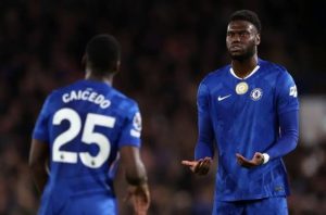 Napoli Serius Kejar Benoit Badiashile, Chelsea Siap Membahas Masa Depan Bek Prancis